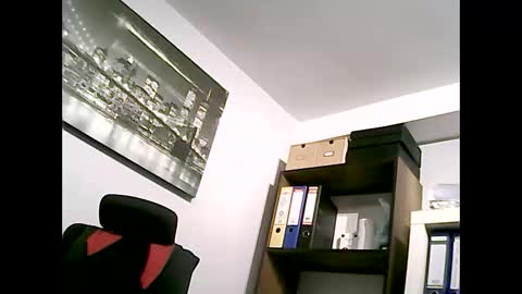 Snapshot of onlyprivate_m35 chatting on 12.01.25 onlyprivate m35 online show from 12.01.25