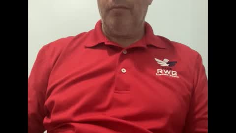 Snapshot of onthedlhere chatting on 09.26.25 onthedlhere online show from 09.26.25