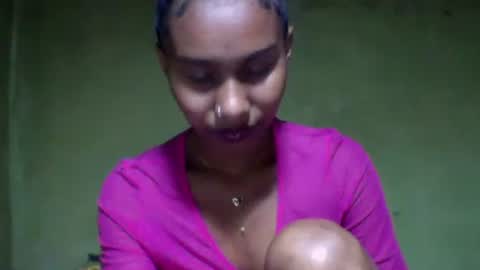 oolyette online show from 10.10.25