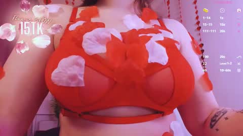  Chloe  follow me  online show from 02.15.25