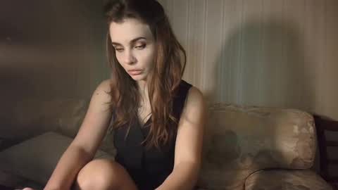 ophelia blue online show from 11.09.25