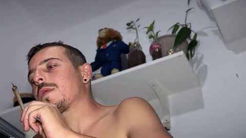 or online show from 10.10.25