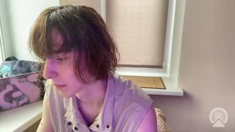 Snapshot of orbbbit chatting on 09.20.25 orbit online show from 09.20.25