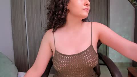 Snapshot of orchide_ chatting on 02.07.25 Claire online show from 02.07.25