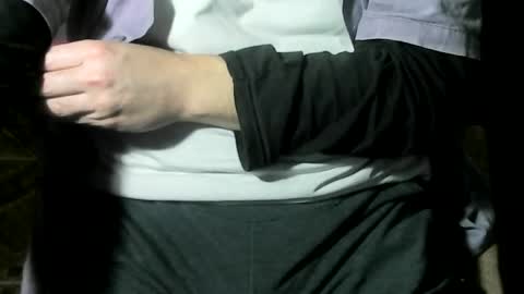 Snapshot of ore_cam chatting on 06.14.26 Ore online show from 06.14.26