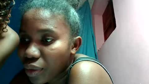 Snapshot of orella96 chatting on 08.08.26 orella96 online show from 08.08.26