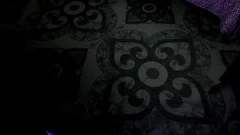 Miss Guzman  online show from 10.02.25