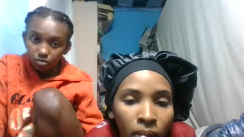 orianie064 online show from 07.10.26