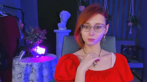 Snapshot of orianna_blade chatting on 12.11.24 Orianna - Hi Im into geek culture cosplay crafting LARP games. Shall we play DnD online show from 12.11.24