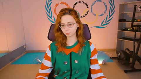 Snapshot of orianna_blade chatting on 12.26.24 Orianna - Hi Im into geek culture cosplay crafting LARP games. Shall we play DnD online show from 12.26.24