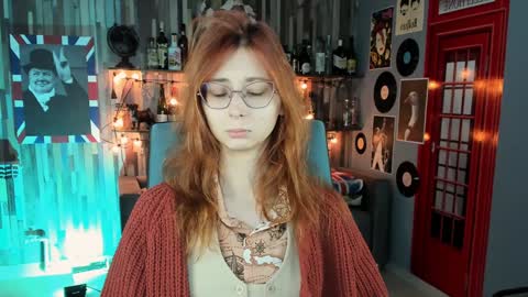 Snapshot of orianna_blade chatting on 12.29.24 Orianna - Hi Im into geek culture cosplay crafting LARP games. Shall we play DnD online show from 12.29.24