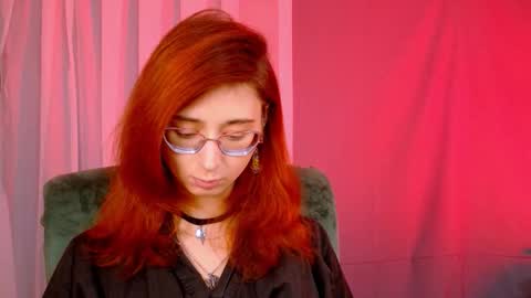 Snapshot of orianna_blade chatting on 09.24.25 Orianna - Hi Im into geek culture cosplay crafting LARP games. Shall we play DnD online show from 09.24.25