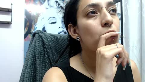 ORIANNA online show from 04.21.26