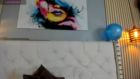 Snapshot of orion__smith chatting on 06.14.26 Orion online show from 06.14.26