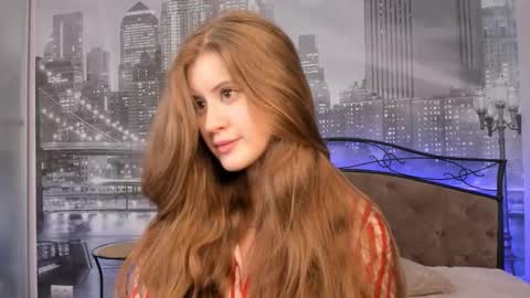 Dolores online show from 09.11.25