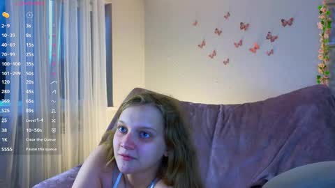 Snapshot of orivienne chatting on 05.19.26 Dolores online show from 05.19.26