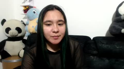 Snapshot of orlyn_ chatting on 07.23.26 ilonka collins online show from 07.23.26