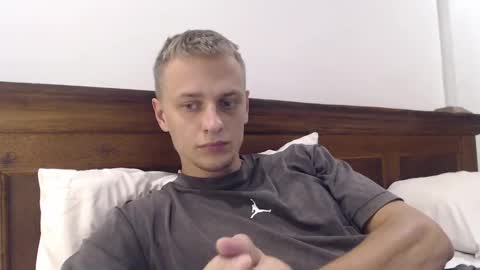 Oscar online show from 02.14.25