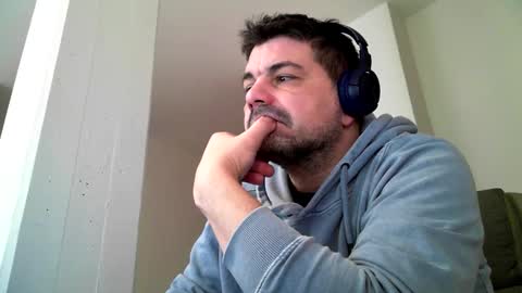 Snapshot of oscarleo chatting on 01.08.26 the venetian online show from 01.08.26