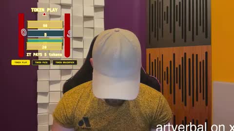 Snapshot of oscarsavage chatting on 02.08.26 Oscar Steel Savage online show from 02.08.26