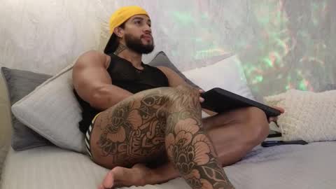 osher_cox online show from 11.22.25