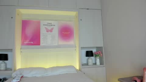 oshun_444 online show from 04.04.26