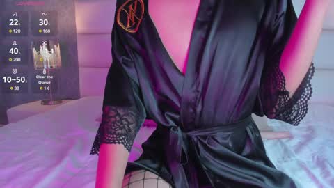 Snapshot of osirismansour chatting on 12.16.24 Osirismansour online show from 12.16.24