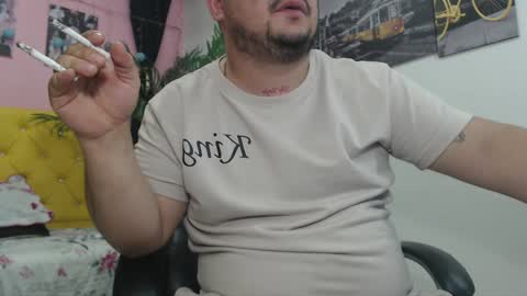 Snapshot of oso_gael chatting on 12.23.24 Bear Gael online show from 12.23.24