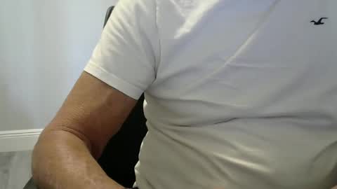 Ossi online show from 11.23.25