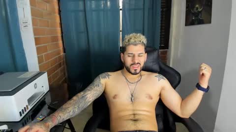 Snapshot of ostin_big09 chatting on 01.09.25 Instagram ostin big09--------- online show from 01.09.25