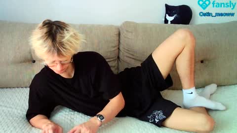 Snapshot of ostin_meoww chatting on 03.07.25 Ostin online show from 03.07.25
