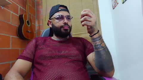 Snapshot of ostin_santos10 chatting on 08.06.26 ostin santos 10 online show from 08.06.26