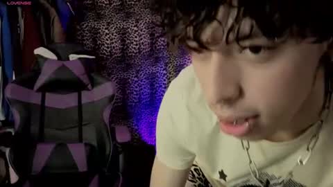 Snapshot of otter_star chatting on 07.04.26 Princces Albert online show from 07.04.26