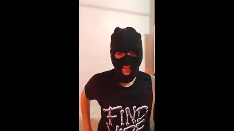 Shy Otter online show from 04.19.26