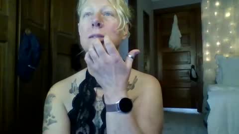 JJ online show from 03.26.26