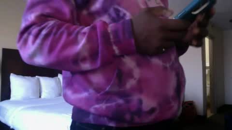 Snapshot of outkast8033 chatting on 12.17.25 Dude online show from 12.17.25