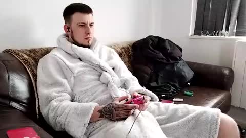 Owen kayz online show from 03.24.26