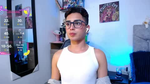 Owen  Independent model  online show from 04.08.26