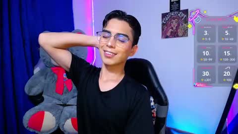 Snapshot of owenblue__ chatting on 06.21.26 Owen Independent model online show from 06.21.26