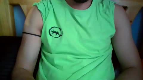 Snapshot of owensir chatting on 11.22.25 owensir online show from 11.22.25