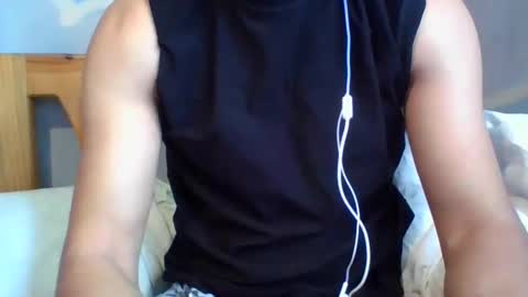 Snapshot of owensir chatting on 11.28.25 owensir online show from 11.28.25