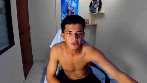 Snapshot of ozunna_brown07 chatting on 03.12.26 ozuna online show from 03.12.26