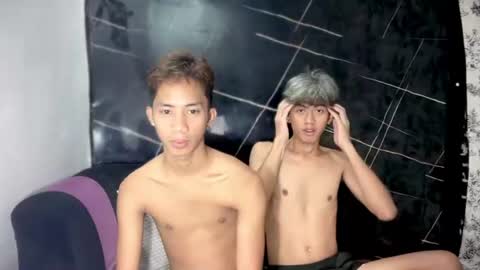Snapshot of p1noytwink_xel chatting on 07.20.26 p1noytwink_xel online show from 07.20.26