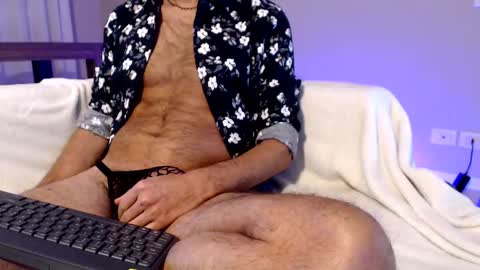 Snapshot of p_h_i_l chatting on 01.16.25 Fede online show from 01.16.25