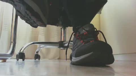 Pablo Meness online show from 02.06.25