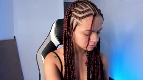 Paige online show from 10.12.25