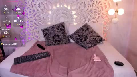 PaIIgePeach online show from 02.23.26