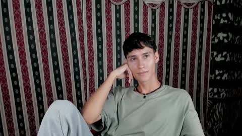 Snapshot of paimon_goetia chatting on 09.24.25 Alexander Grigori online show from 09.24.25