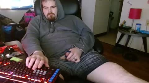 Snapshot of painwarrior chatting on 10.30.25 painwarrior online show from 10.30.25