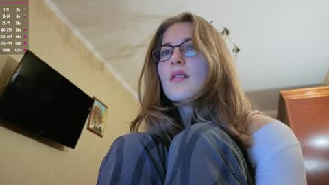 Katrin Vebber online show from 02.01.25